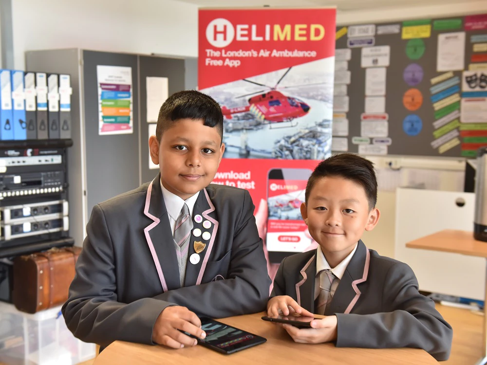 Centre Of The Cell helped us carry out user testing of the HELIMED STEM game in London schools.